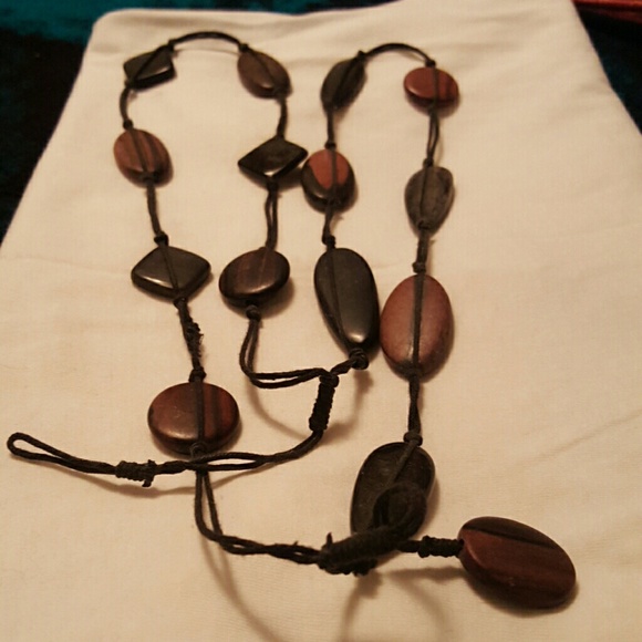 Necklace - Picture 2 of 6